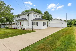 113 Long St, New Lexington, OH 43764 - Photo 1