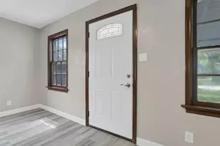 1644 E Columbus St, Columbus, OH 43206 - Photo 7