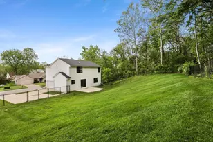 1285 Bluejack Ln, Heath, OH 43056 - Photo 9
