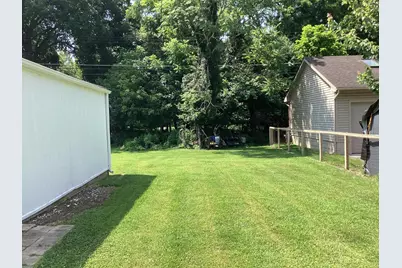 321 W Kanawha Avenue, Columbus, OH 43214 - Photo 3