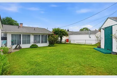1096 Moncrief Avenue, Columbus, OH 43207 - Photo 23