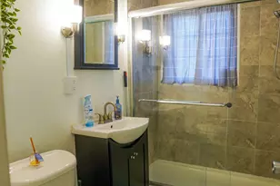 1740 E Broad St, Columbus, OH 43203 - Photo 11