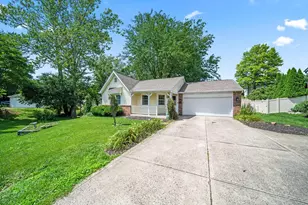 5062 Broadview Rd, Columbus, OH 43230 - Photo 3