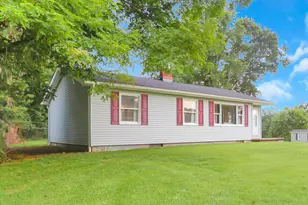 930 Lake Rd SE, Lancaster, OH 43130 - Photo 3