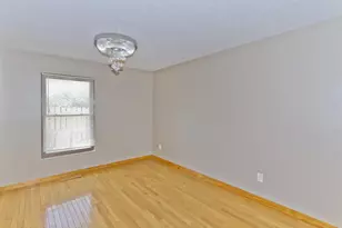 5760 Lucinda Ct, Columbus, OH 43232 - Photo 9