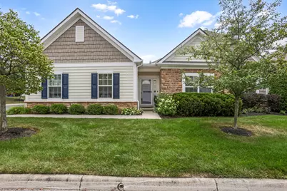 4562 Newport Loop E, Grove City, OH 43123 - Photo 1