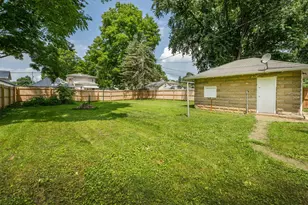 205 N Division St, Mount Vernon, OH 43050 - Photo 27