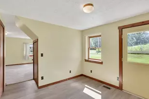 1392 4th St, Logan, OH 43138 - Photo 11