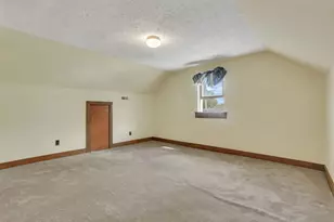 1392 4th St, Logan, OH 43138 - Photo 17