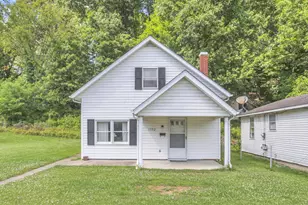 1392 4th St, Logan, OH 43138 - Photo 3