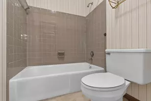 604 Patricia Ann Ln, Westerville, OH 43081 - Photo 17