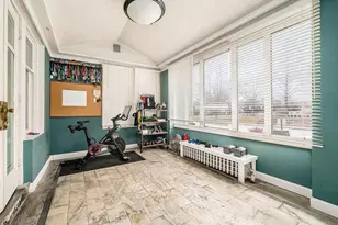 1349 E Broad St, Columbus, OH 43205 - Photo 31