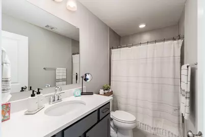 2674 Carmie Drive E, Blacklick, OH 43004 - Photo 21