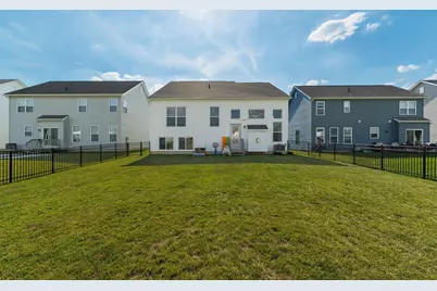 2674 Carmie Drive E, Blacklick, OH 43004 - Photo 35