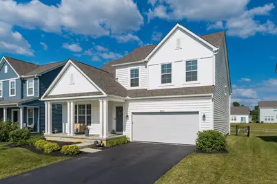 2674 Carmie Drive E, Blacklick, OH 43004 - Photo 1