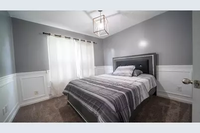 2567 Edencreek Lane, Columbus, OH 43207 - Photo 11