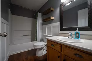 2567 Edencreek Ln, Columbus, OH 43207 - Photo 13