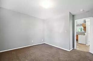 2584 Deming Ave, Columbus, OH 43202 - Photo 5