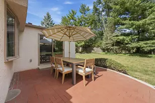 4350 Crown Point Dr, Columbus, OH 43220 - Photo 45