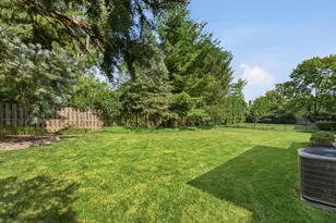4350 Crown Point Dr, Columbus, OH 43220 - Photo 53