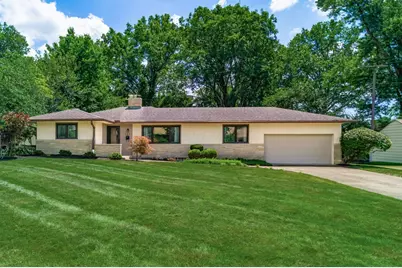 181 Village Drive, Columbus, OH 43214 - Photo 3