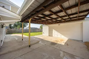 876 Grenada Rd, Columbus, OH 43207 - Photo 39