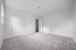 876 Grenada Rd, Columbus, OH 43207 - Photo 33