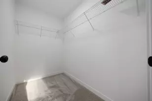 876 Grenada Rd, Columbus, OH 43207 - Photo 29
