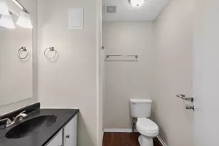 355 Woodlawn Ave, Columbus, OH 43228 - Photo 25