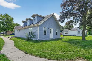 355 Woodlawn Ave, Columbus, OH 43228 - Photo 1