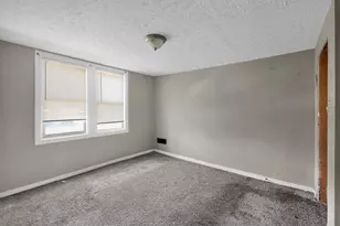 176 S Burgess Ave, Columbus, OH 43204 - Photo 9