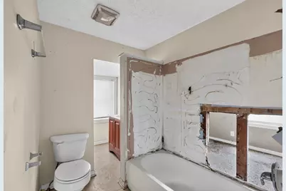 176 S Burgess Avenue, Columbus, OH 43204 - Photo 11