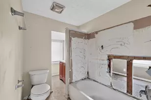 176 S Burgess Ave, Columbus, OH 43204 - Photo 11