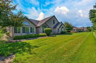 7771 Red Maple Pl, Westerville, OH 43082 - Photo 3