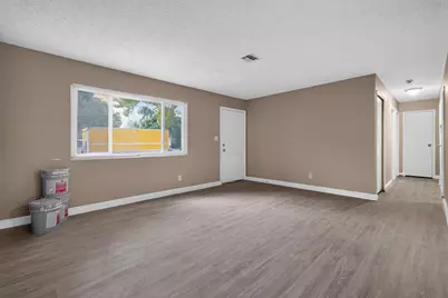 3919 Carlton Avenue, Columbus, OH 43227 - Photo 7