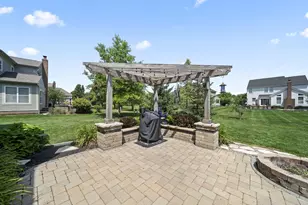 236 Balsamine Dr, Powell, OH 43065 - Photo 59