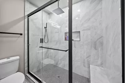 2454 Kilbourne Avenue, Columbus, OH 43229 - Photo 33