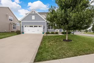 102 Moore Ct, Pickerington, OH 43147 - Photo 1