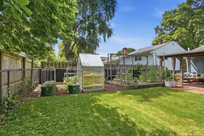 671 Overlook Drive, Columbus, OH 43214 - Photo 55