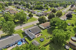 1725 Sioux Dr, Circleville, OH 43113 - Photo 5