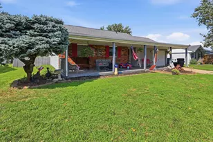1725 Sioux Dr, Circleville, OH 43113 - Photo 9