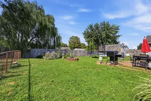 1725 Sioux Dr, Circleville, OH 43113 - Photo 13
