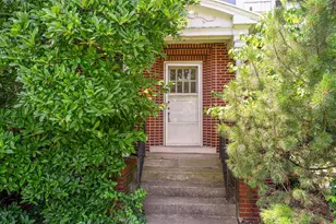 549 E N Broadway St, Columbus, OH 43214 - Photo 1