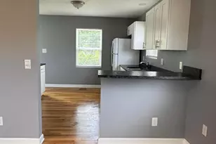 1895 E Beaumont Rd, Columbus, OH 43224 - Photo 5