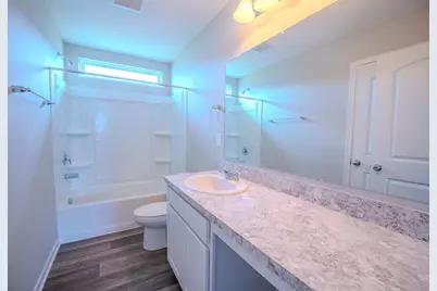 319 Honeysuckle Street, Ashville, OH 43103 - Photo 11