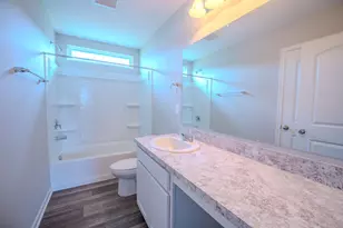 319 Honeysuckle St, Ashville, OH 43103 - Photo 11