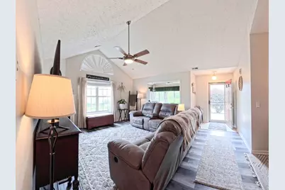 6053 Landings Pond Place, Grove City, OH 43123 - Photo 9