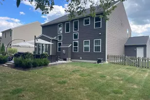 8000 Narrow Leaf Dr, Blacklick, OH 43004 - Photo 7