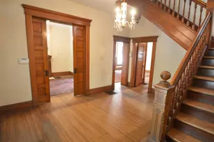 1368 Neil Ave, Columbus, OH 43201 - Photo 5
