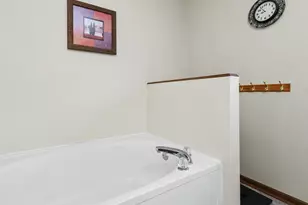 6096 Windfall Rd, Galion, OH 44833 - Photo 29